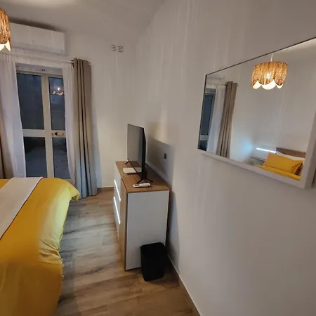 Apartment Stunning With Garden Sliema